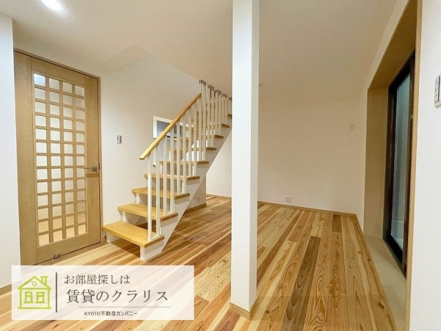 路地奥の現代風京町家