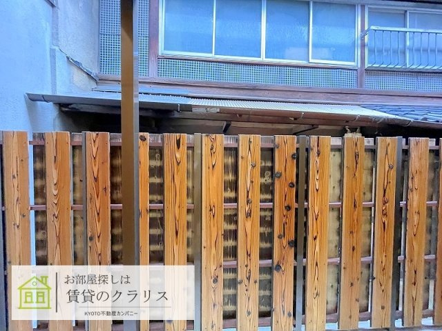 路地奥の現代風京町家