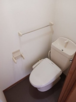 シンプルで使いやすいトイレです
