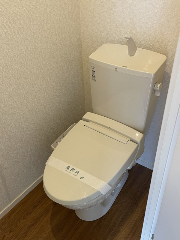 シンプルで使いやすいトイレです