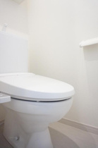シンプルで使いやすいトイレです