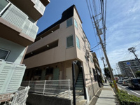 落ち着いた雰囲気の外観です