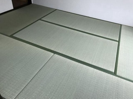 こちらのリビングで趣味の時間をお楽しみください