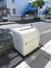 ゴミストッカー