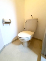 コンパクトで使いやすいトイレです