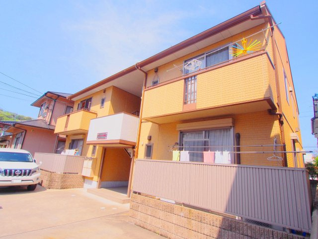 ファミール内屋の外観