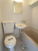 シンプルで使いやすいトイレです