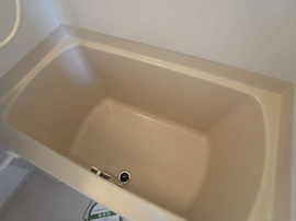 コンパクトで使いやすいお風呂です