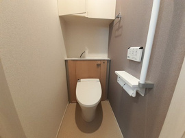 シンプルで使いやすいトイレです