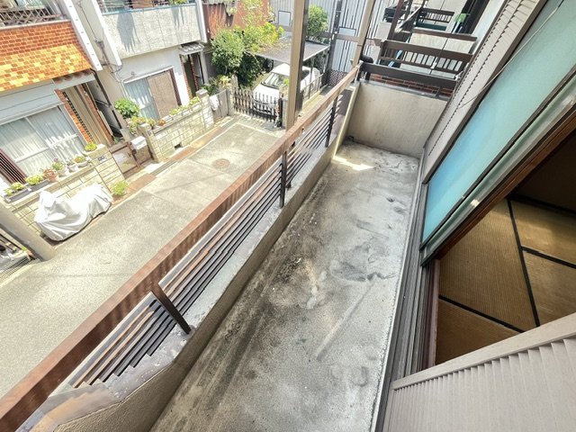 富田林市新家2丁目貸家のバルコニー