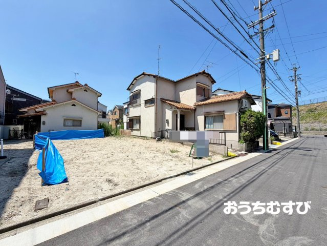 守山区鳥羽見2期(全1区画)の前面道路含む現地写真