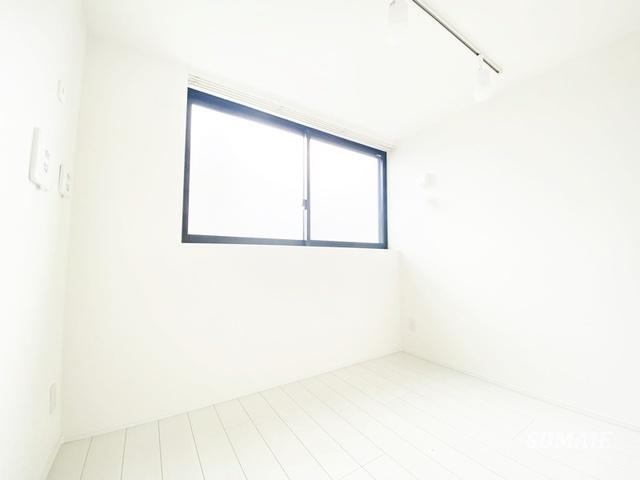 Ｐｒｅｆｅｒｒｅｄ　Ａｋａｂａｎｅの洋室|明るい洋室です
