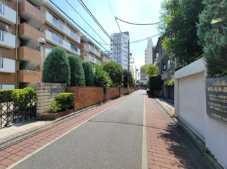 【周辺】 | 渋谷区恵比寿西1丁目 代官山ローヤルコーポ 1階 | 前面道路