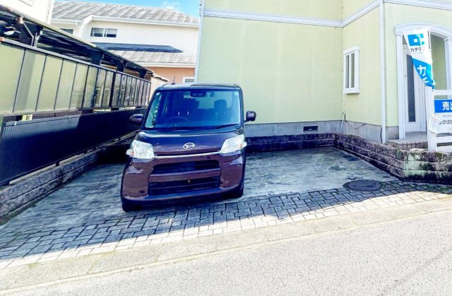 売中古戸建　富士市中野台1丁目の駐車場
