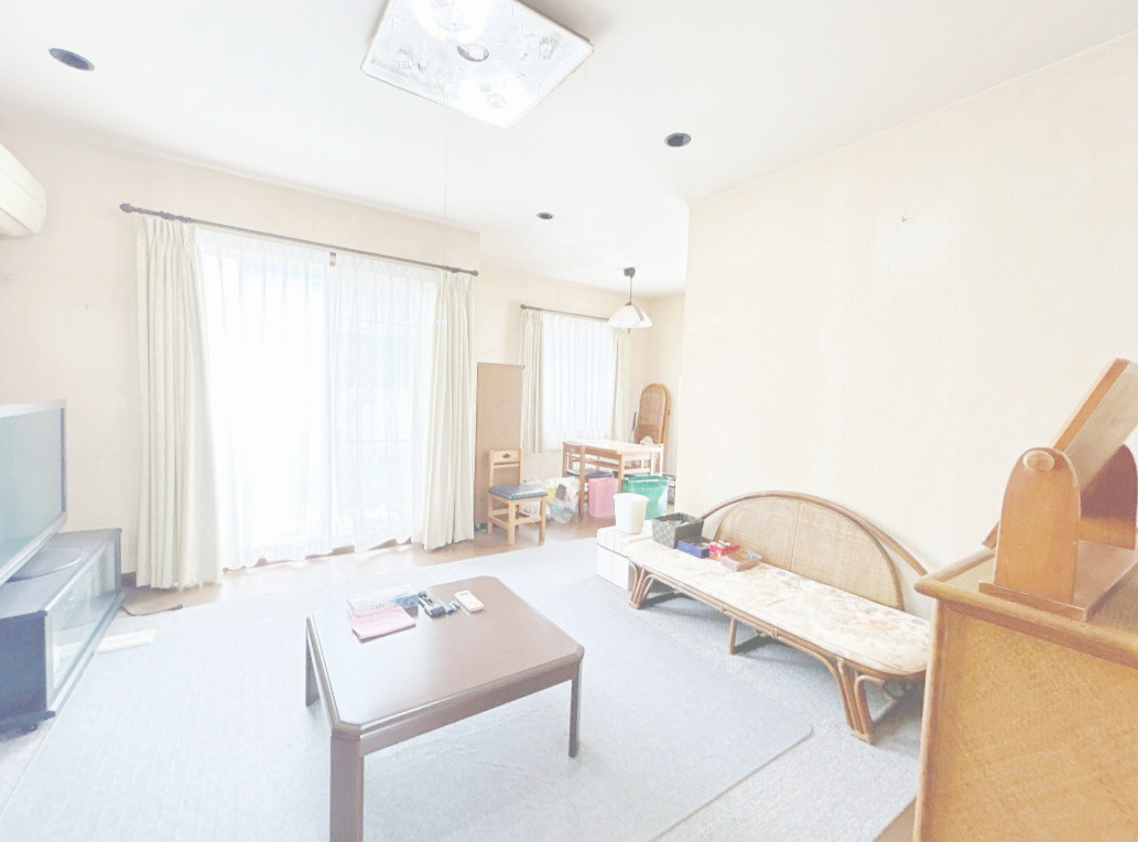 売中古戸建　富士市中野台1丁目の居間・リビング