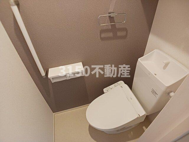 ヌーヴォー　エ　ベル　Ⅲのトイレ|落ち着いたトイレです