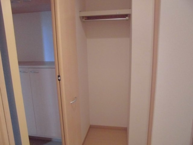 グランフィールド松江Ⅱの内装|他部屋参考写真
