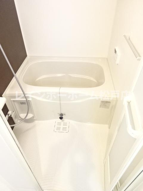 【仲介手数料：50％OFF】対象物件！の浴室|きれいなお風呂です