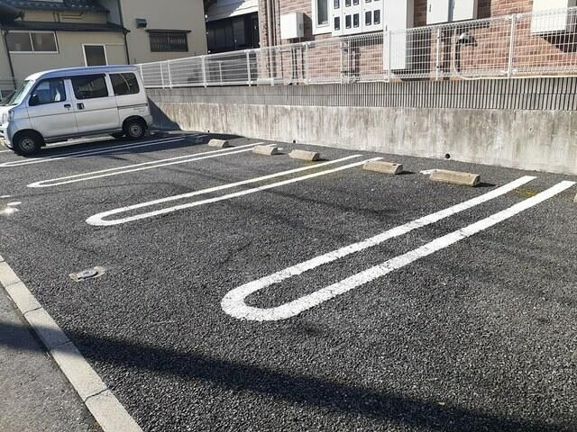 プロムナードＴの駐車場