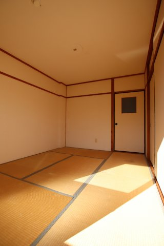 【和室】 | メゾンハイツ信