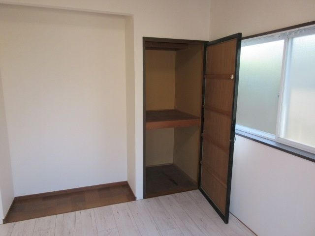 メゾン中央の収納