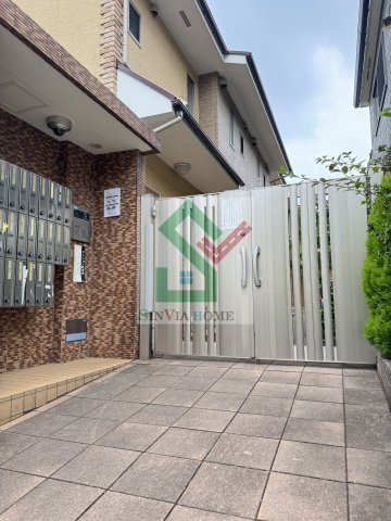 カーサコリーナのエントランス