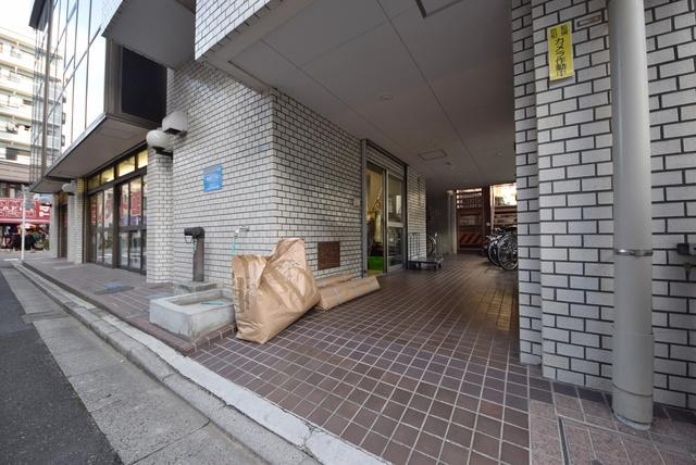 ハイツ川原のエントランス