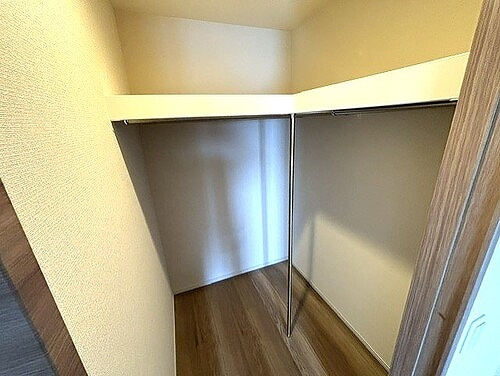 サーパス老松中央の収納|ウォークインクロゼット　※内装工事前