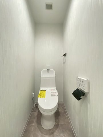 Yuu黒砂のトイレ|室内写真は303