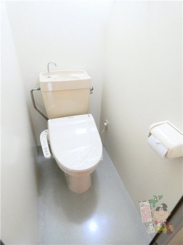 スタシオン電車みちのトイレ