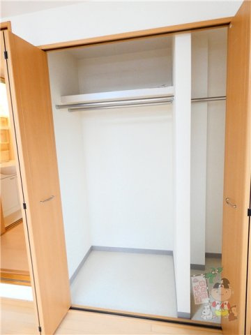 スタシオン電車みちの収納