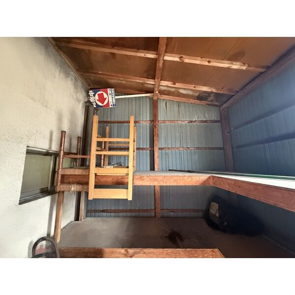 名東区八前一丁目住居付店舗のエントランス
