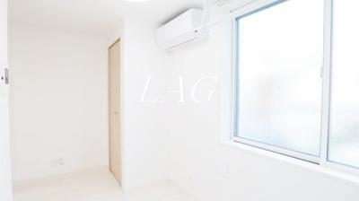 【居間・リビング】 | グランカーサ立石 | 洋室のお部屋です。