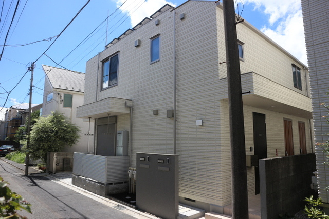 田園調布1丁目メゾンのエントランス
