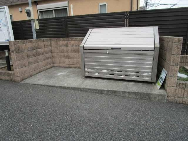 レオネクストブリエのその他|ゴミ置場