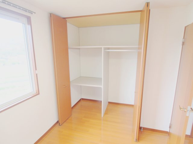 シャーメゾン熊野東 C棟の収納