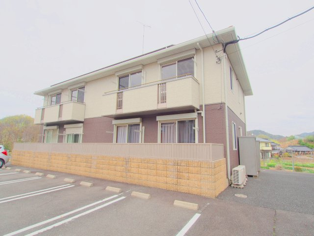 シャーメゾン熊野東 C棟の外観