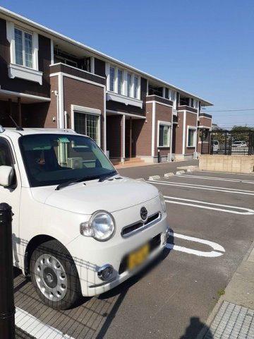 アルカンシエルの駐車場