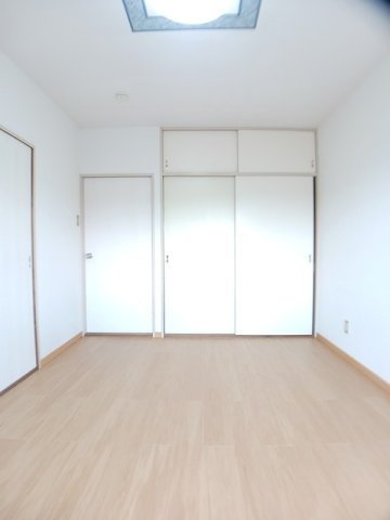 レピュートおんつかⅡの内装