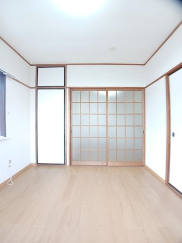 レピュートおんつかⅡの内装