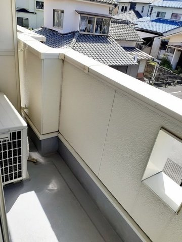ＳＵＮ・ＢＲＩＧＨＴのバルコニー