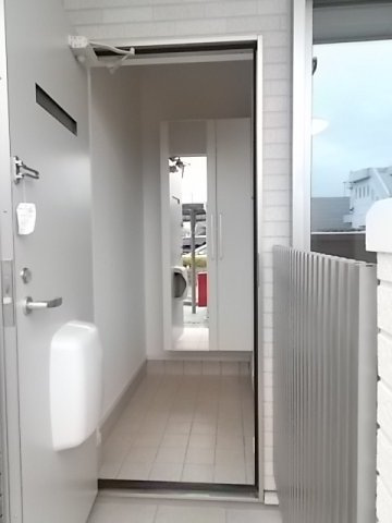 ポルト　リアンの玄関