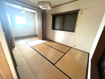 半田市南二ツ坂町1丁目の和室
