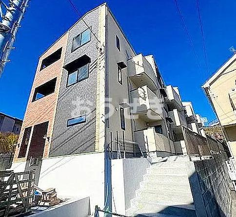 セジュール六角橋の外観