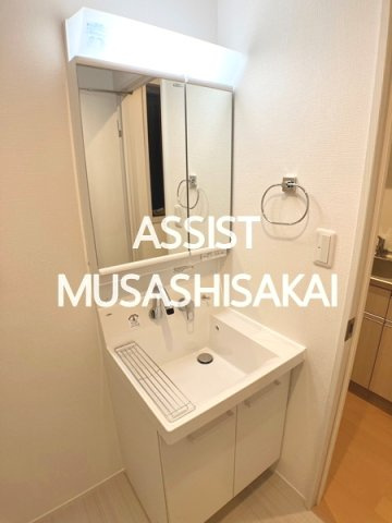 ブレッツァ小金井の独立洗面台|写真：設備同仕様の別号室です