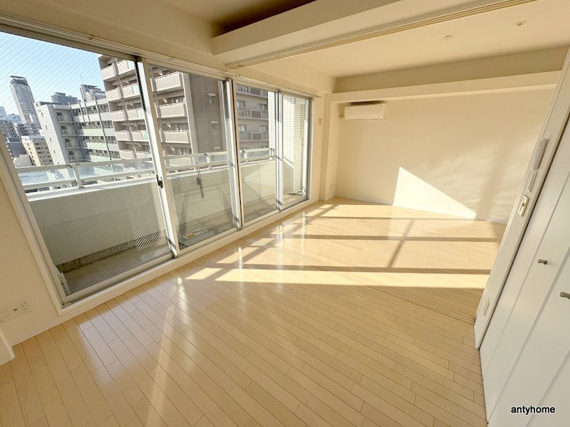 コスモリード谷町六丁目　仲介手数料無料の寝室