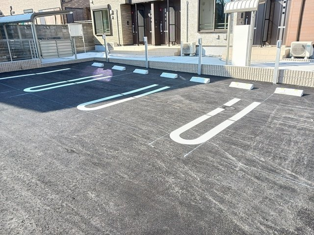 ミライの駐車場