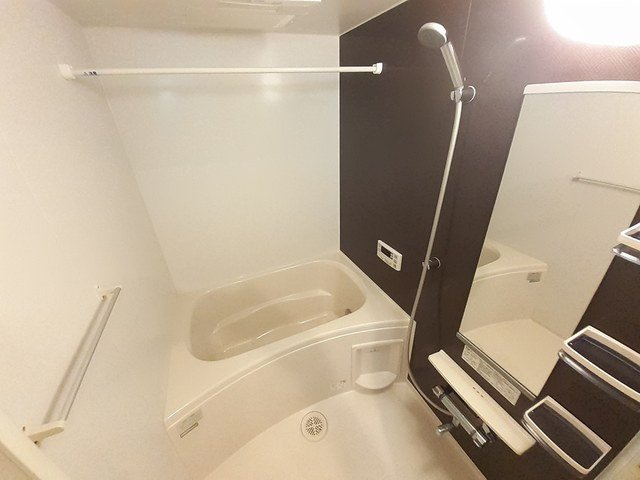エトワール清水の玄関