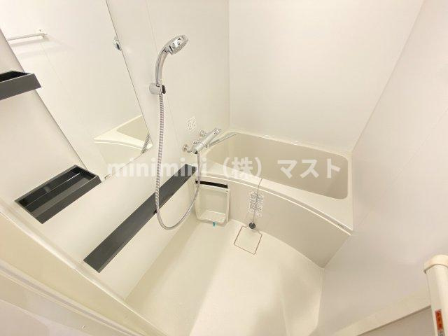 エステムコート難波VIIビヨンドの浴室
