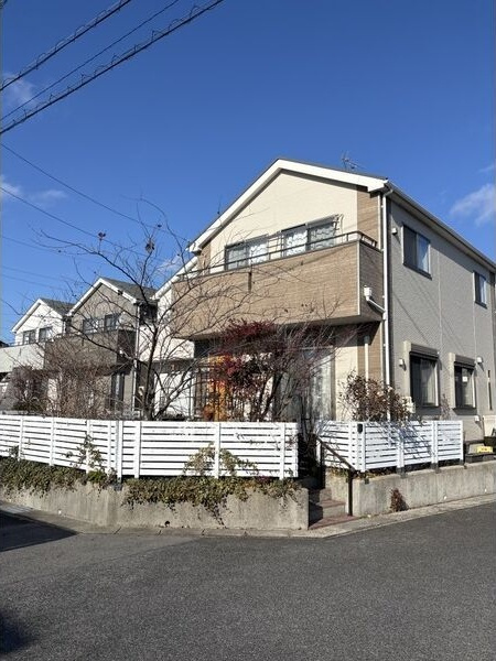 城屋敷借家4の外観